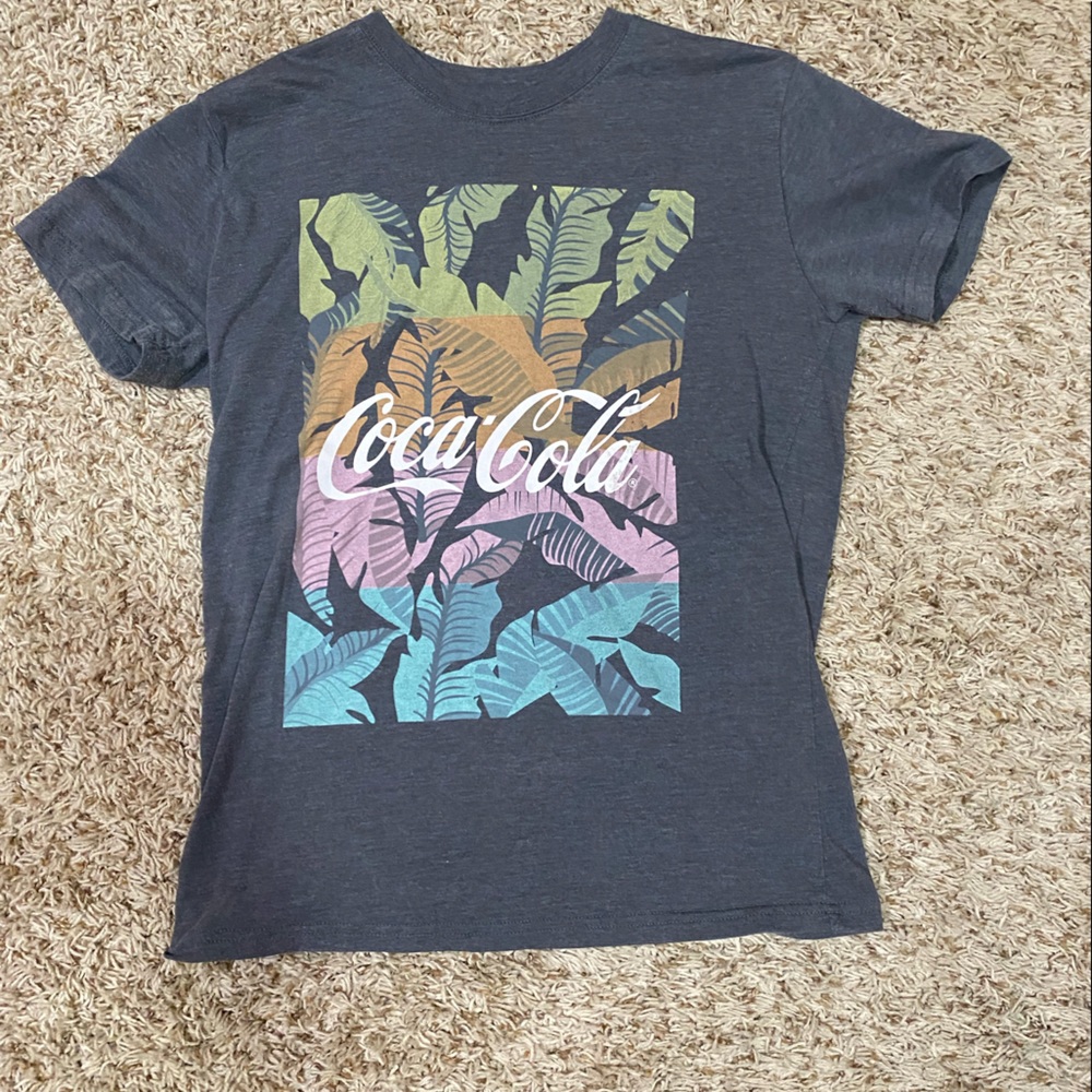 Grey Coca Cola shirt